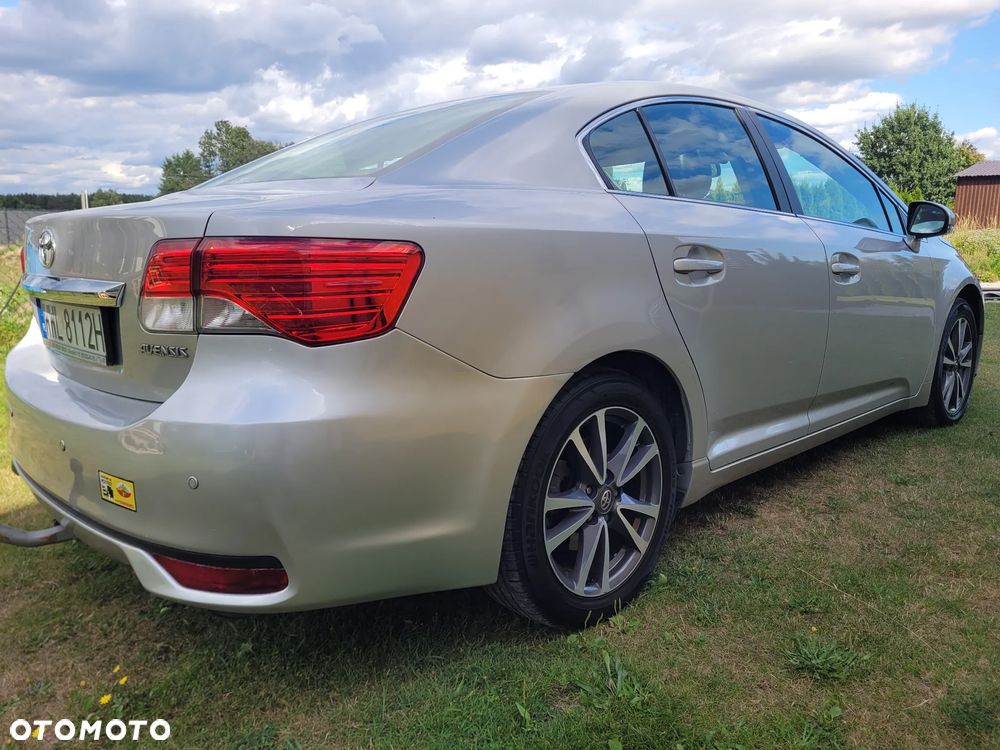 Toyota Avensis 1.8 Premium EU5 MS - 6