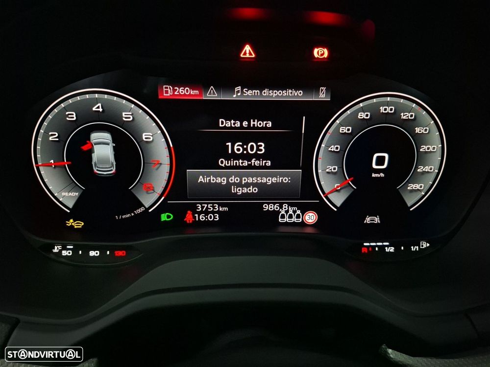 Audi Q2 30 TFSI SE Business - 15