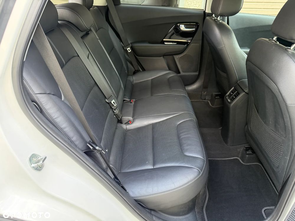 Kia Niro 1.6 GDI 2WD Vision - 26