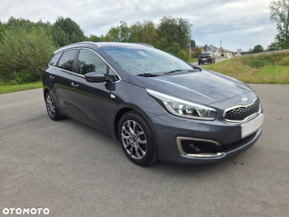 Kia Ceed - 3