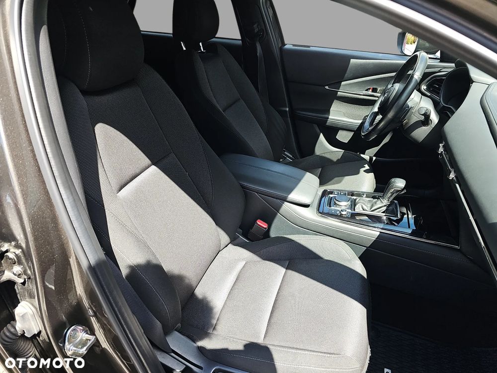 Mazda CX-30 2.0 mHEV Hikari 2WD - 26