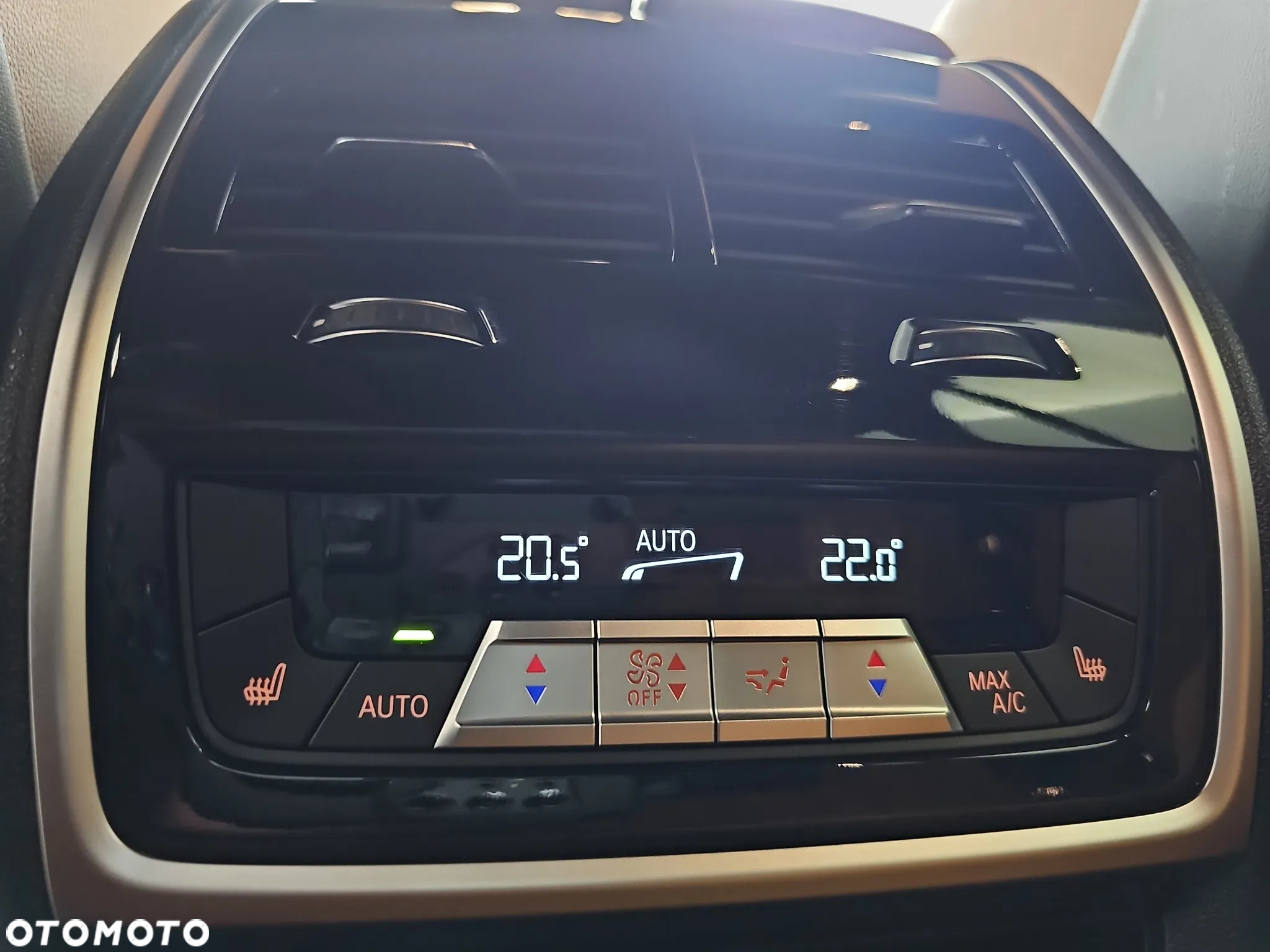 BMW X5 xDrive40d mHEV - 24