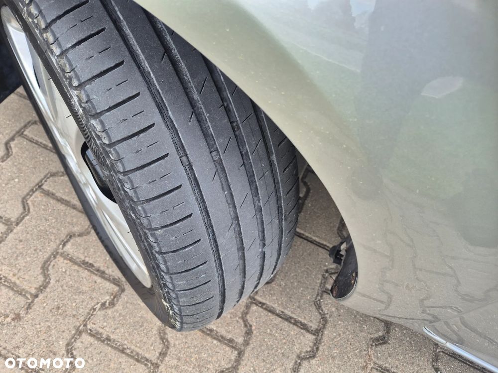 Kia Ceed 1.6 CRDi 90 Vision - 15