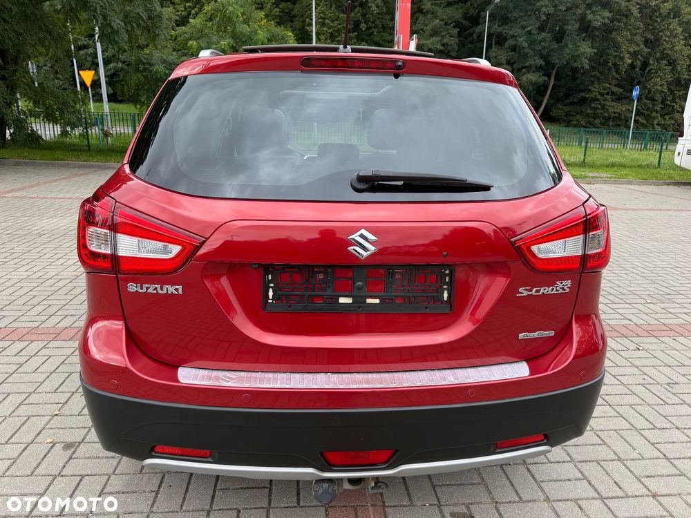 Suzuki SX4 S-Cross 1.4 T Elegance Sun 4WD - 8
