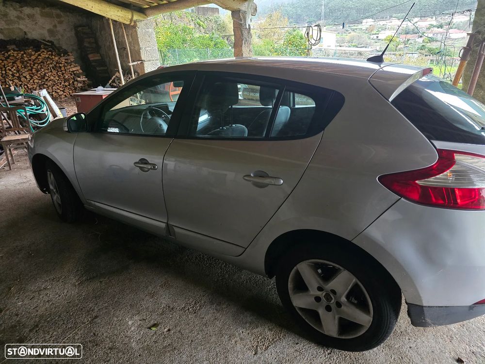 Renault Mégane ENERGY dCi 110 Start & Stop Dynamique - 3