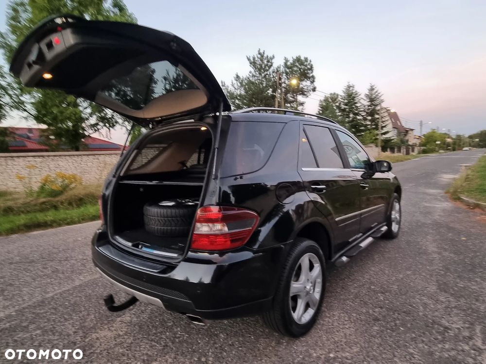 Mercedes-Benz ML - 32