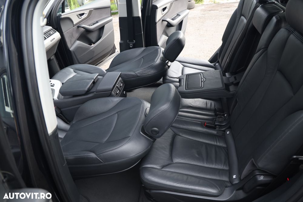 Audi Q7 3.0 ultra TDI Quattro Tiptronic - 10
