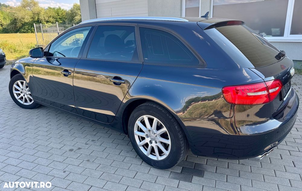 Audi A4 Avant 2.0 TDI quattro Stronic - 5