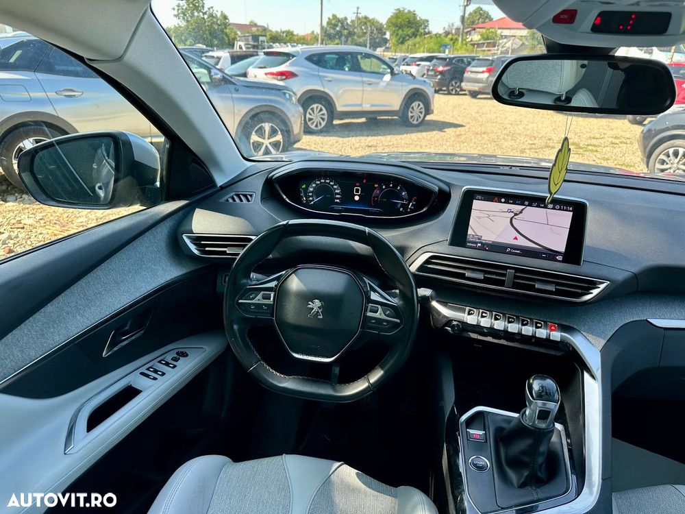 Peugeot 3008 - 9