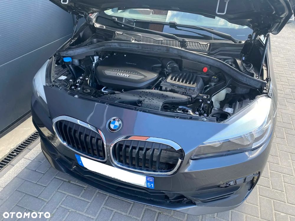 BMW Seria 2 216d - 28