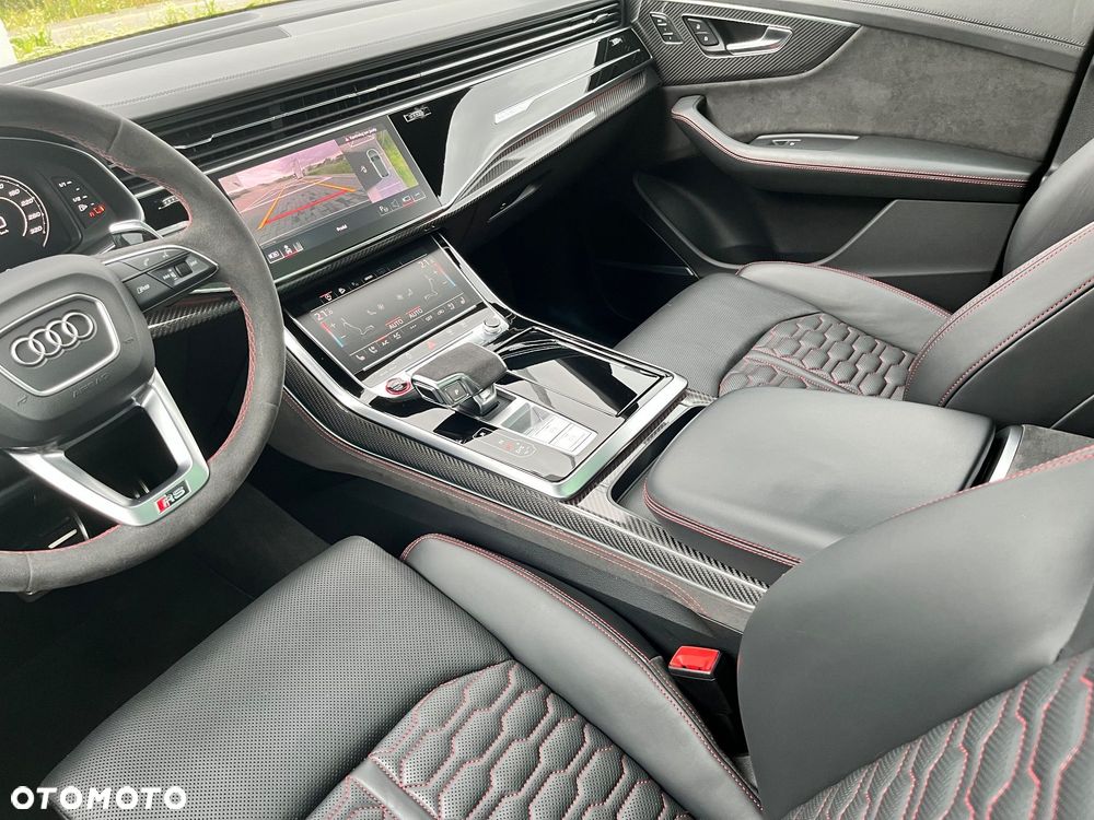 Audi RS Q8 - 21