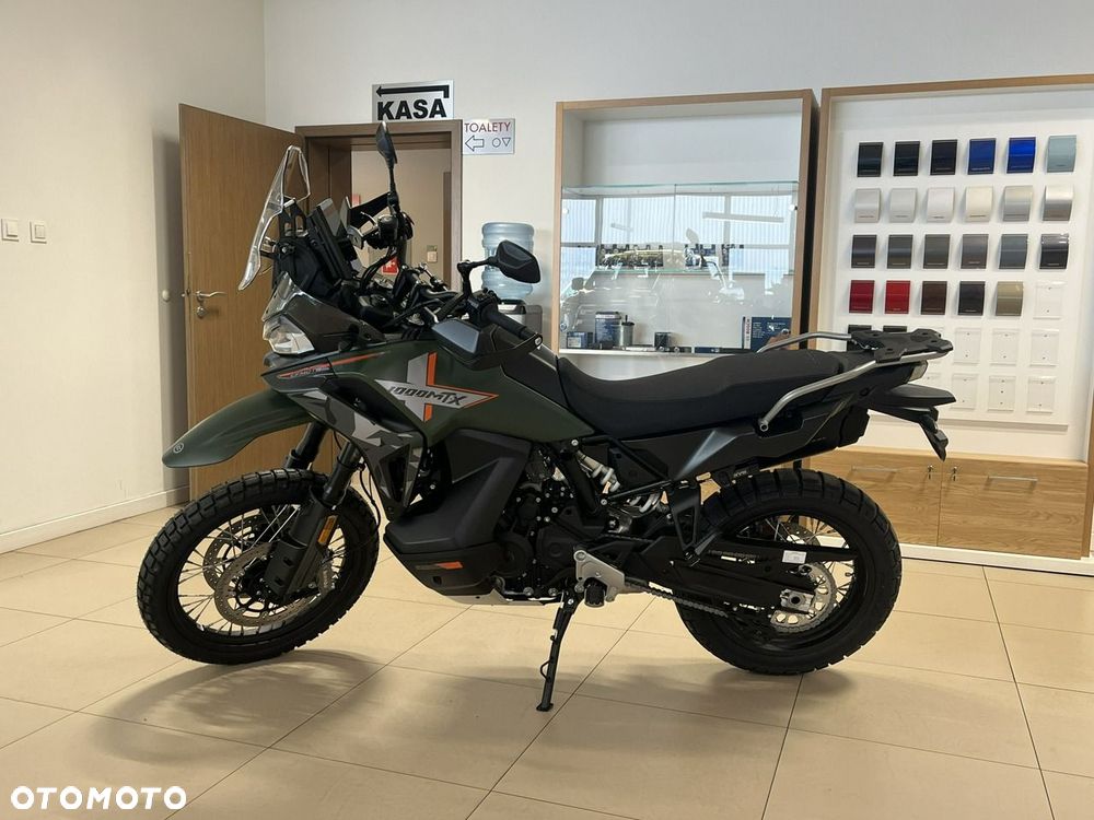 CFMoto MT-X - 2