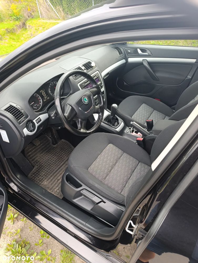 Skoda Octavia - 10