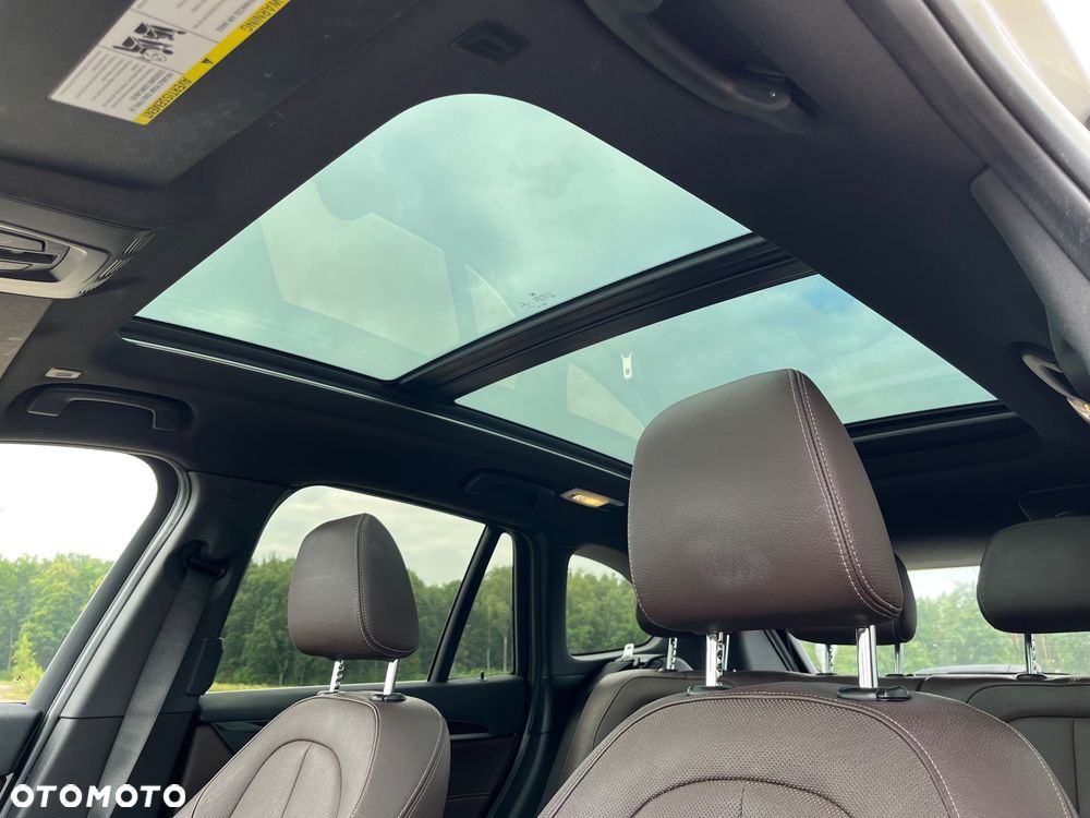 BMW X1 xDrive28i xLine - 14