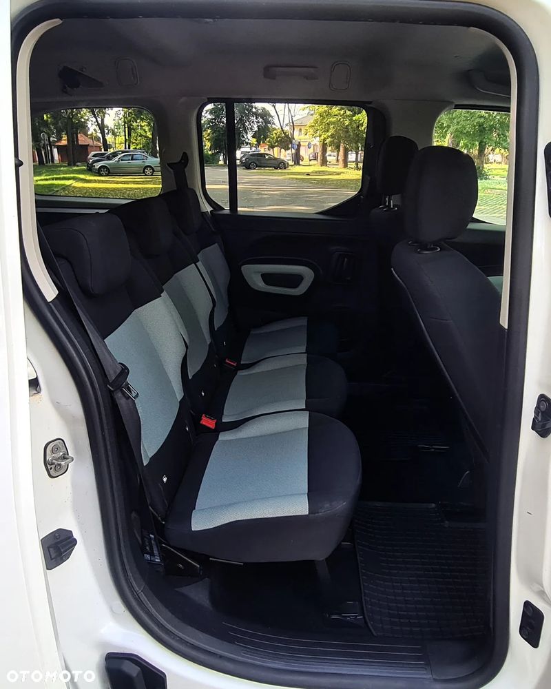 Citroën Berlingo XL BlueHDi 130 SHINE - 22