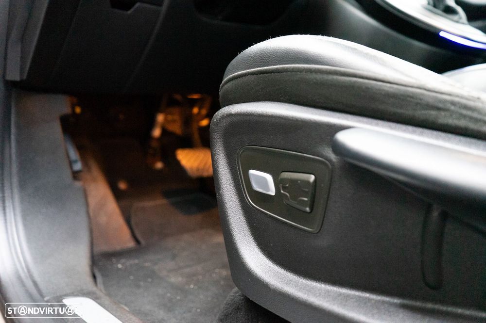 Renault Scénic 1.5 dCi Bose Edition EDC SS - 26