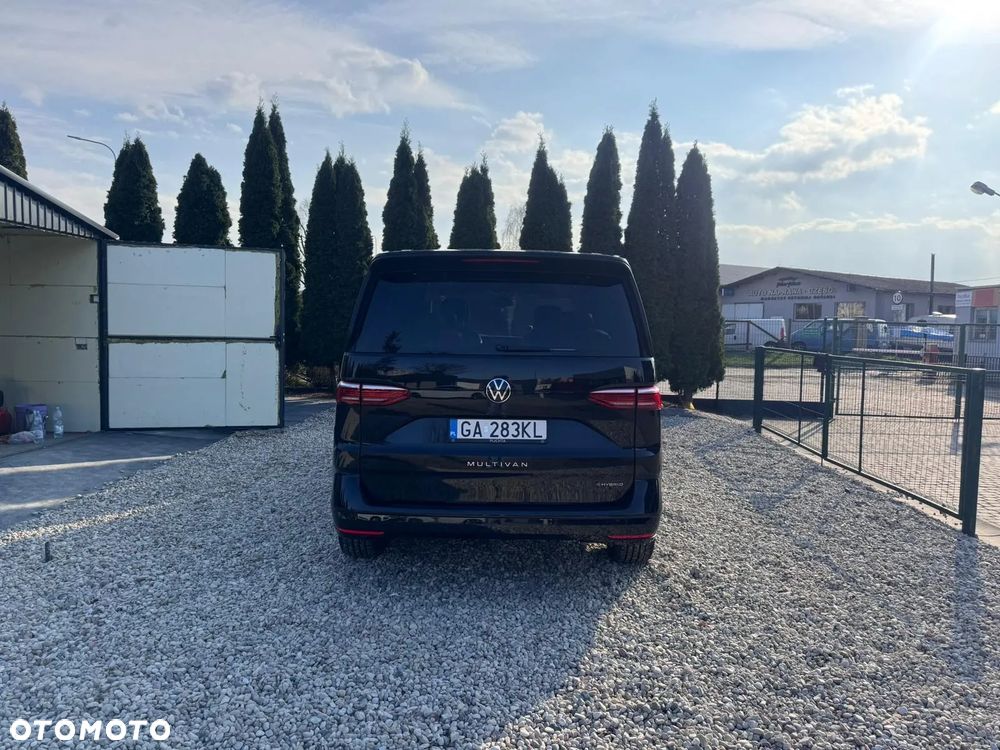 Volkswagen Multivan - 4