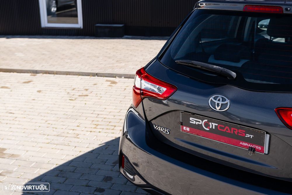 Toyota Yaris 1.0 VVT-i ACtive+AC - 9