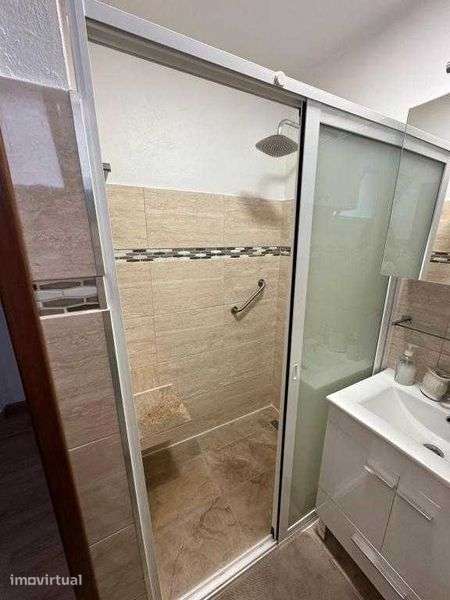 Apartamento espaços Rua do Ribeirinho, Machico - Grande imagem: 4/5