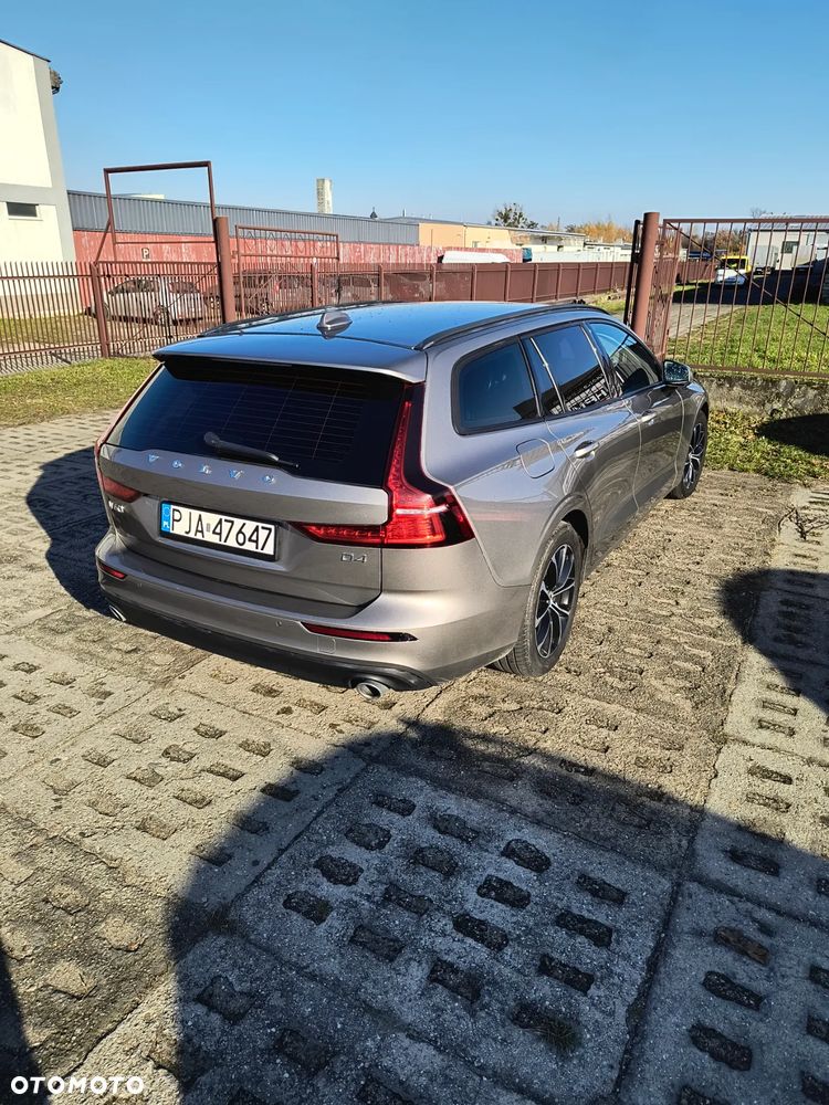 Volvo V60 D4 Momentum - 5