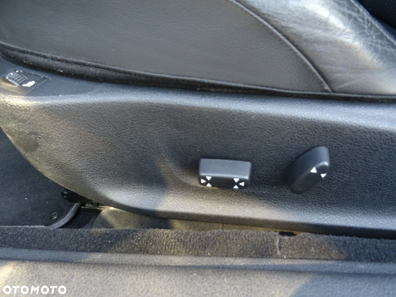 Peugeot 407 - 12