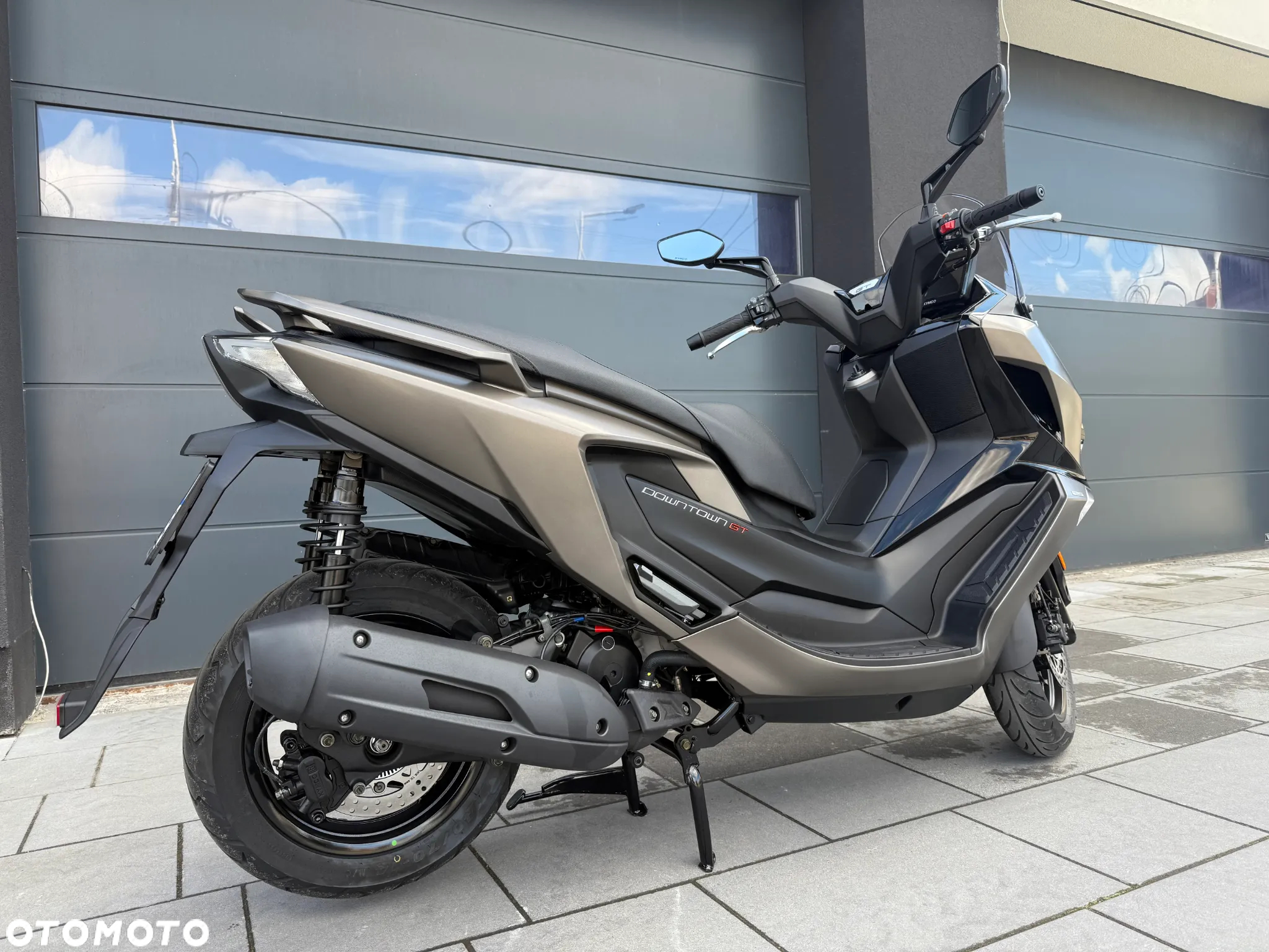 Kymco Downtown - 15