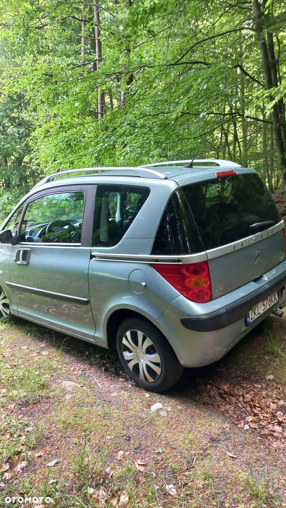 Peugeot 1007 1.4 HDI Trendy - 2