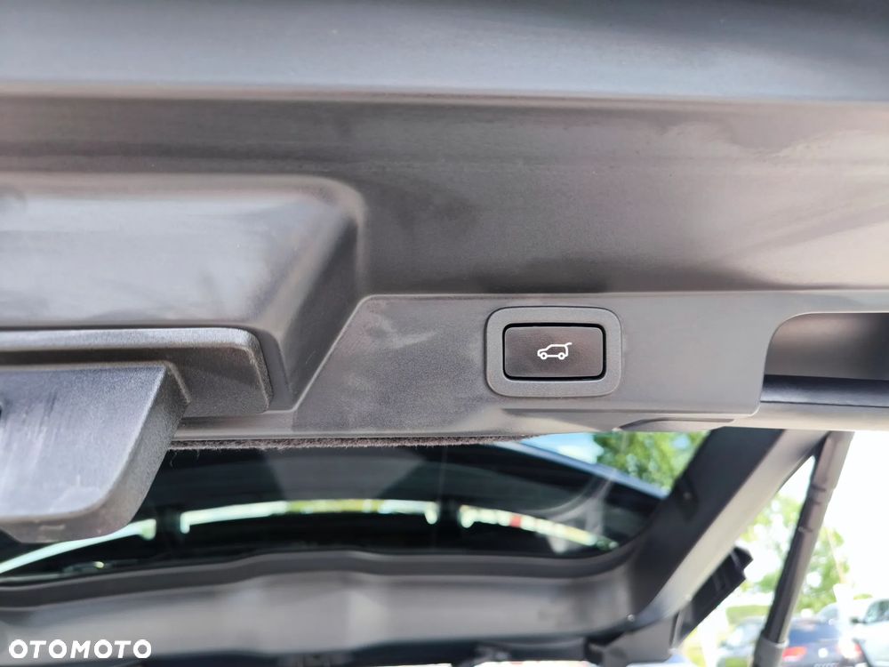 Land Rover Range Rover Sport P300 (Si4) HSE - 14