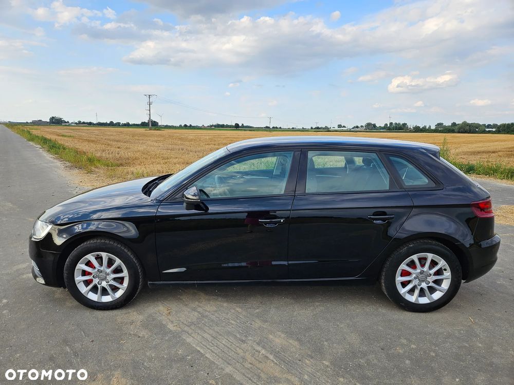 Audi A3 Sportback 1.4 TFSI Ambition - 4