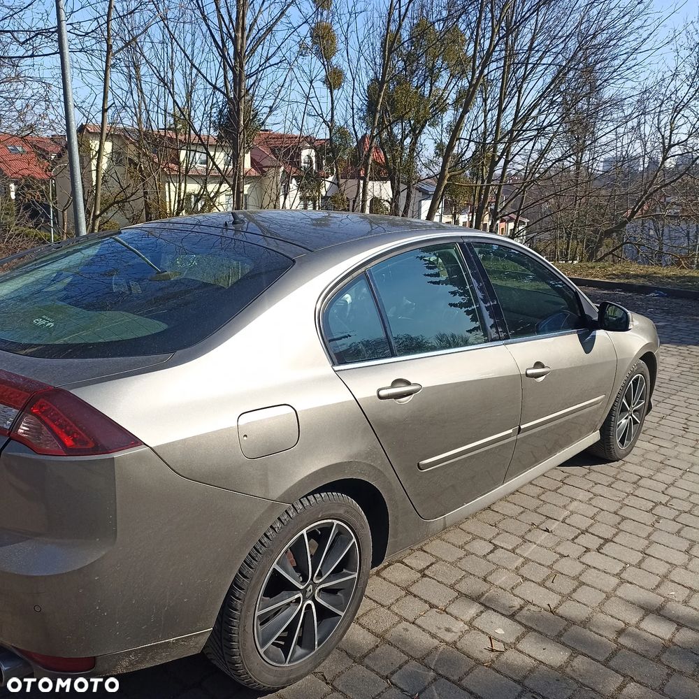 Renault Laguna 2.0 dCi Black Edition - 11