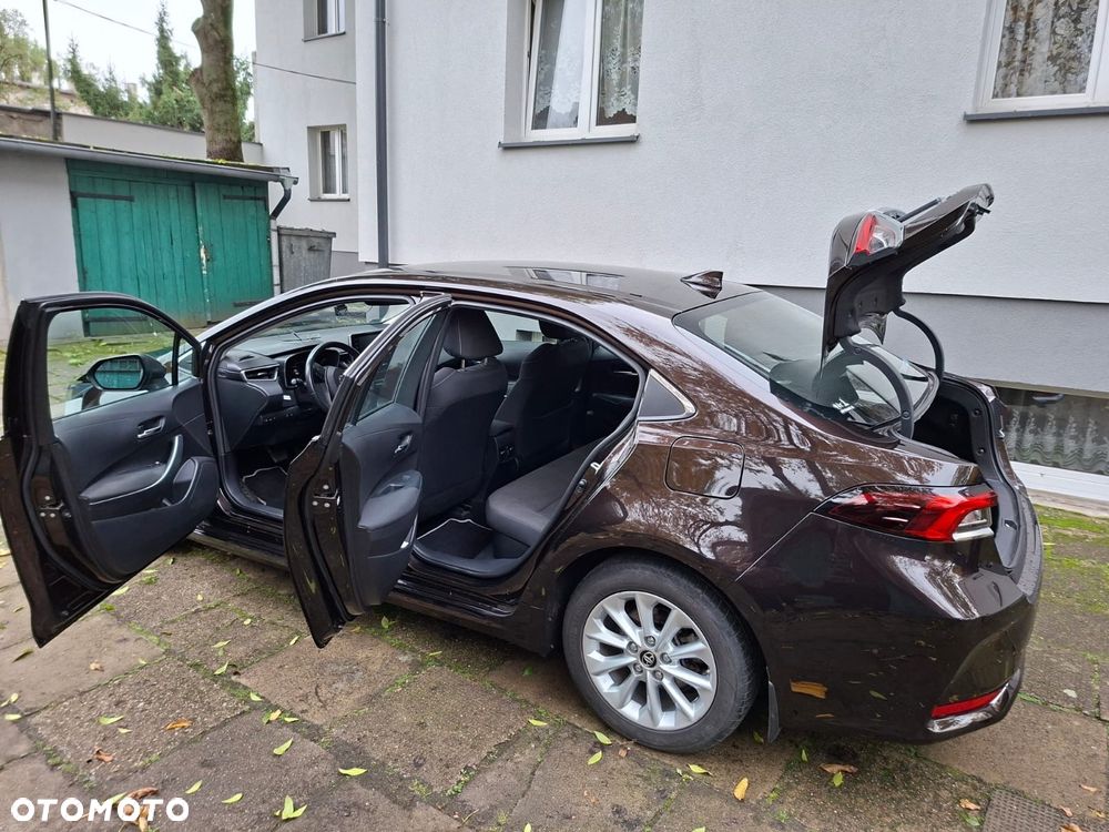 Toyota Corolla 1.8 Hybrid Comfort - 4