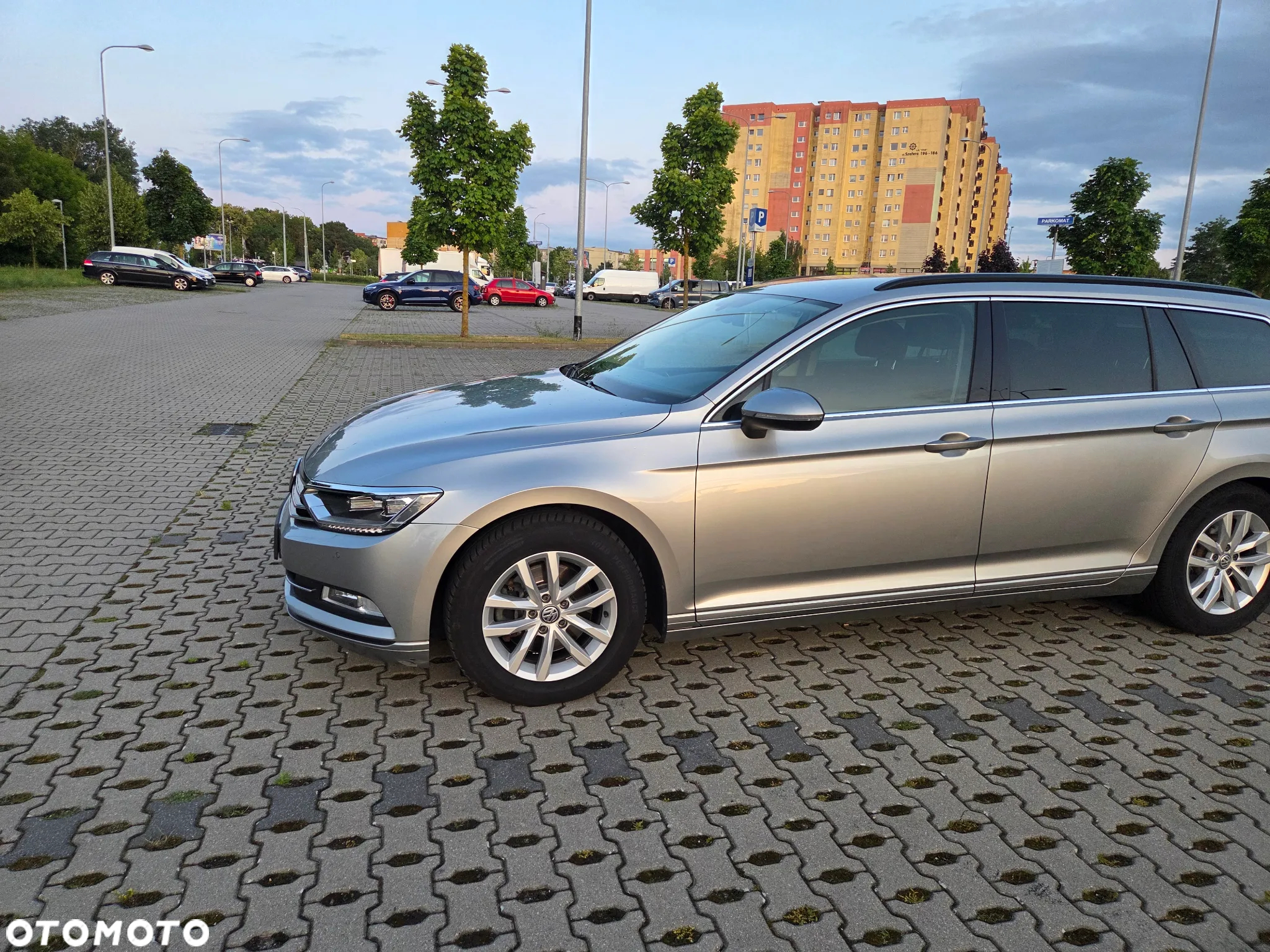 Volkswagen Passat - 6