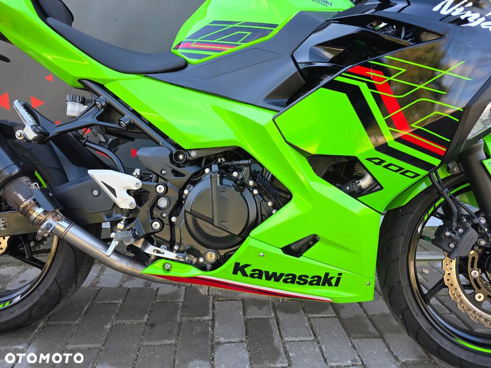Kawasaki Ninja 400 - 24