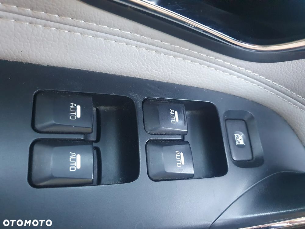 Kia Ceed 1.6 GDI Business Line - 28