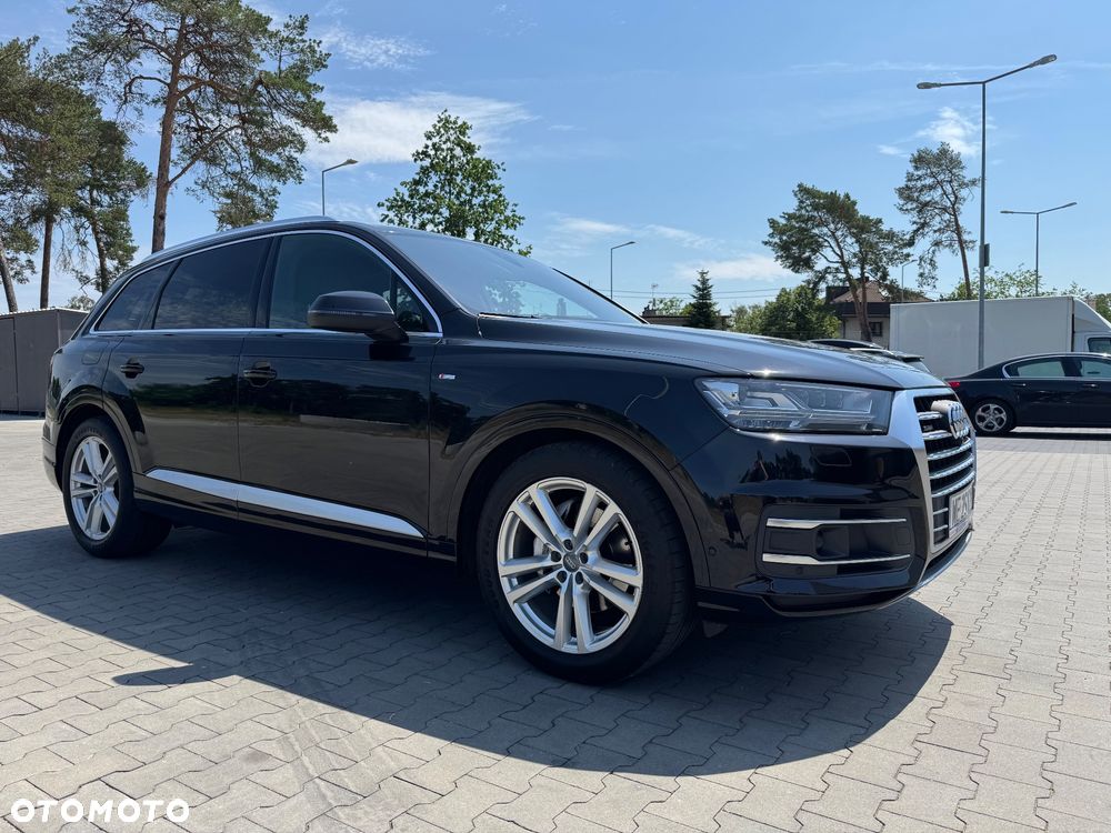 Audi Q7 - 10