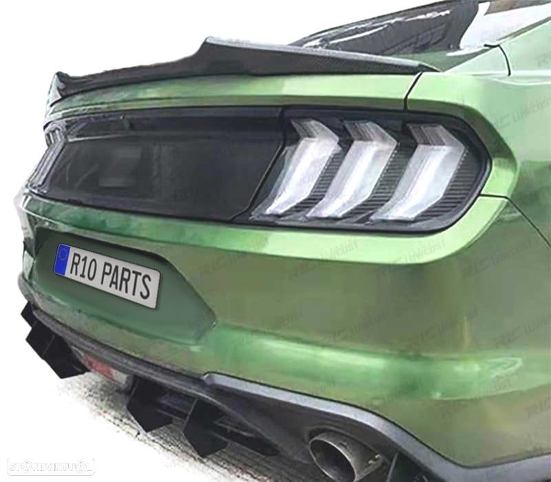 DIFUSOR FORD MUSTANG 15-17 PRETO BRILHANTE - 2