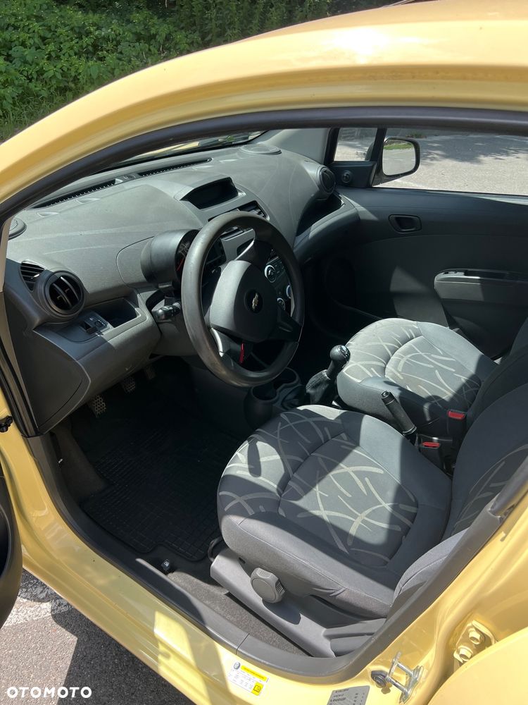 Chevrolet Spark - 10