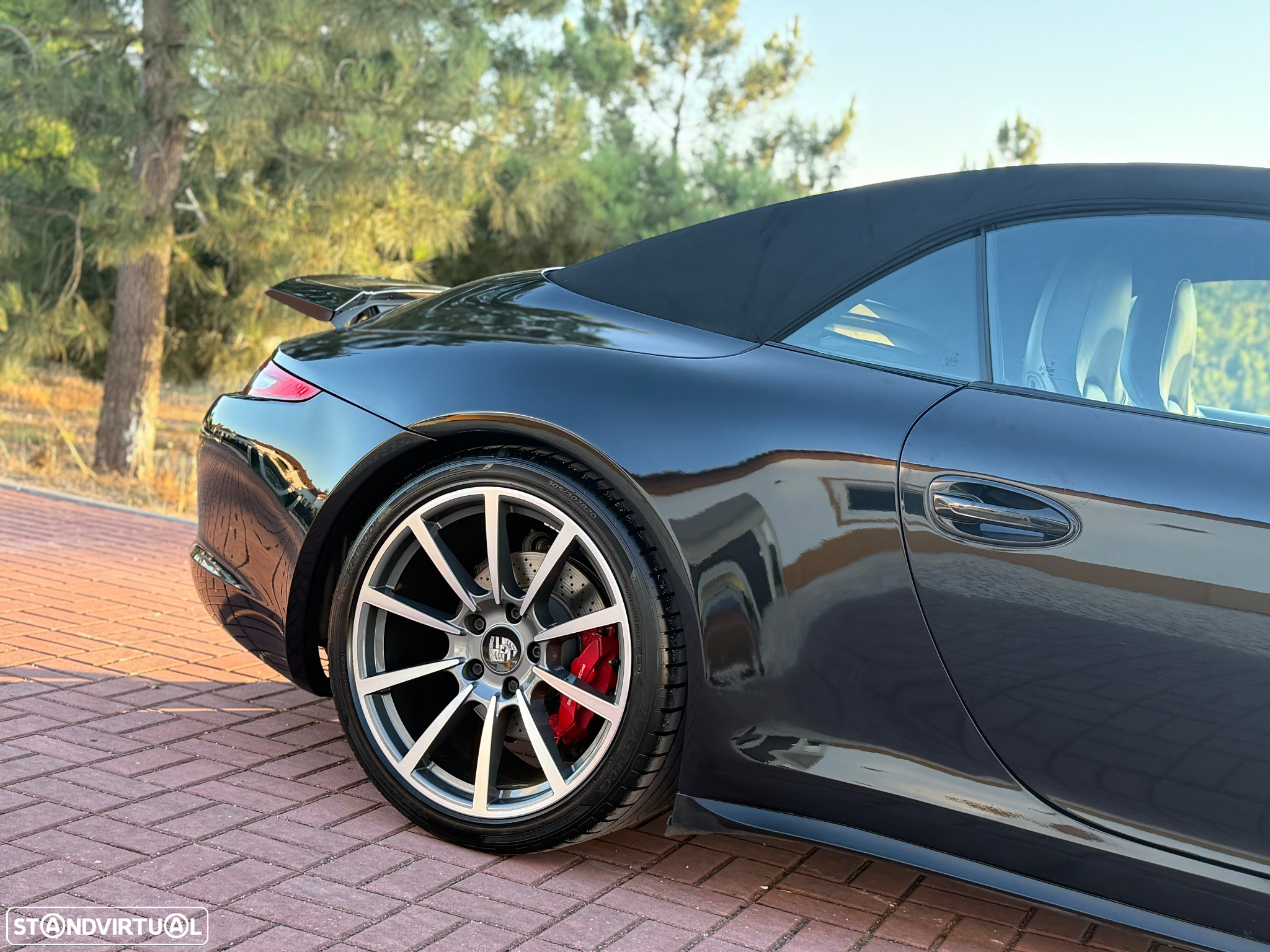 Porsche 911 (991) Carrera 4S Cabriolet PDK - 24