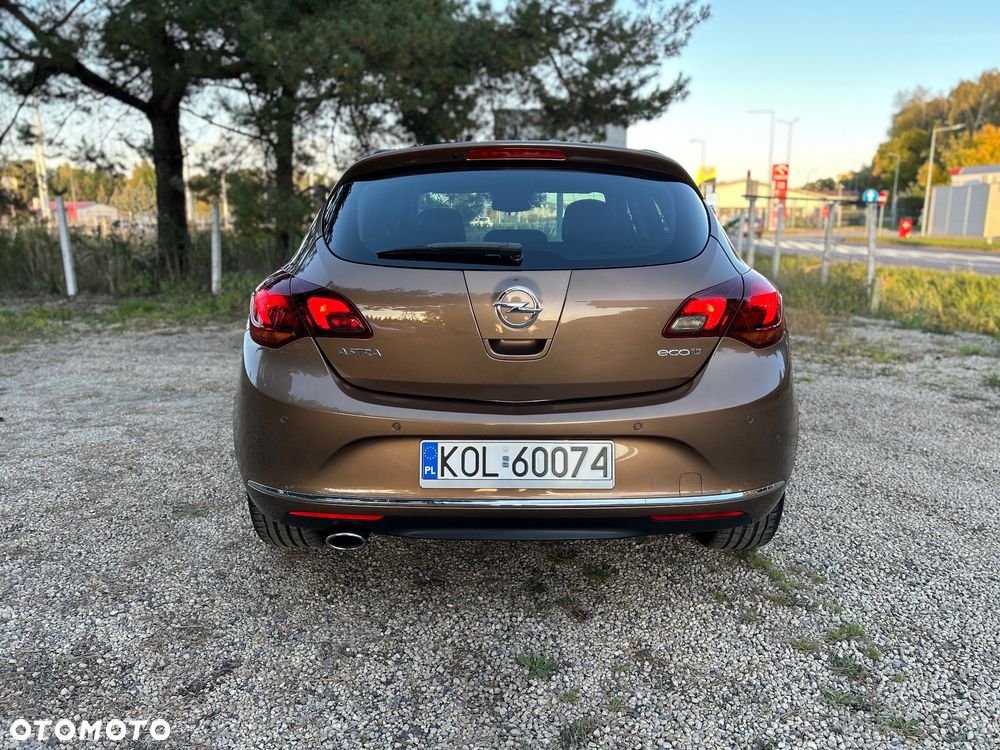 Opel Astra - 24