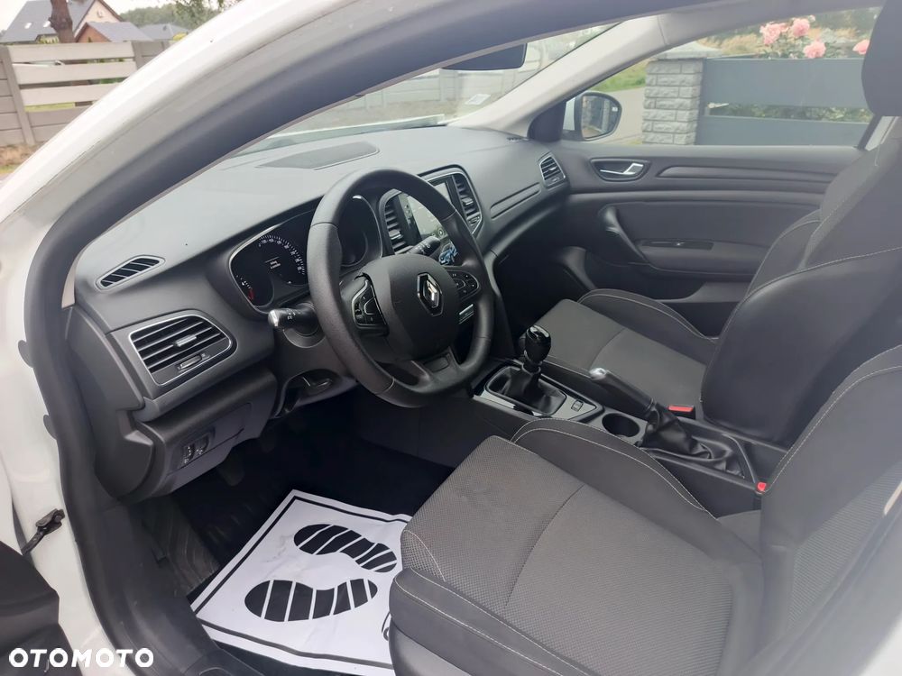 Renault Megane ENERGY dCi 90 EXPERIENCE - 11