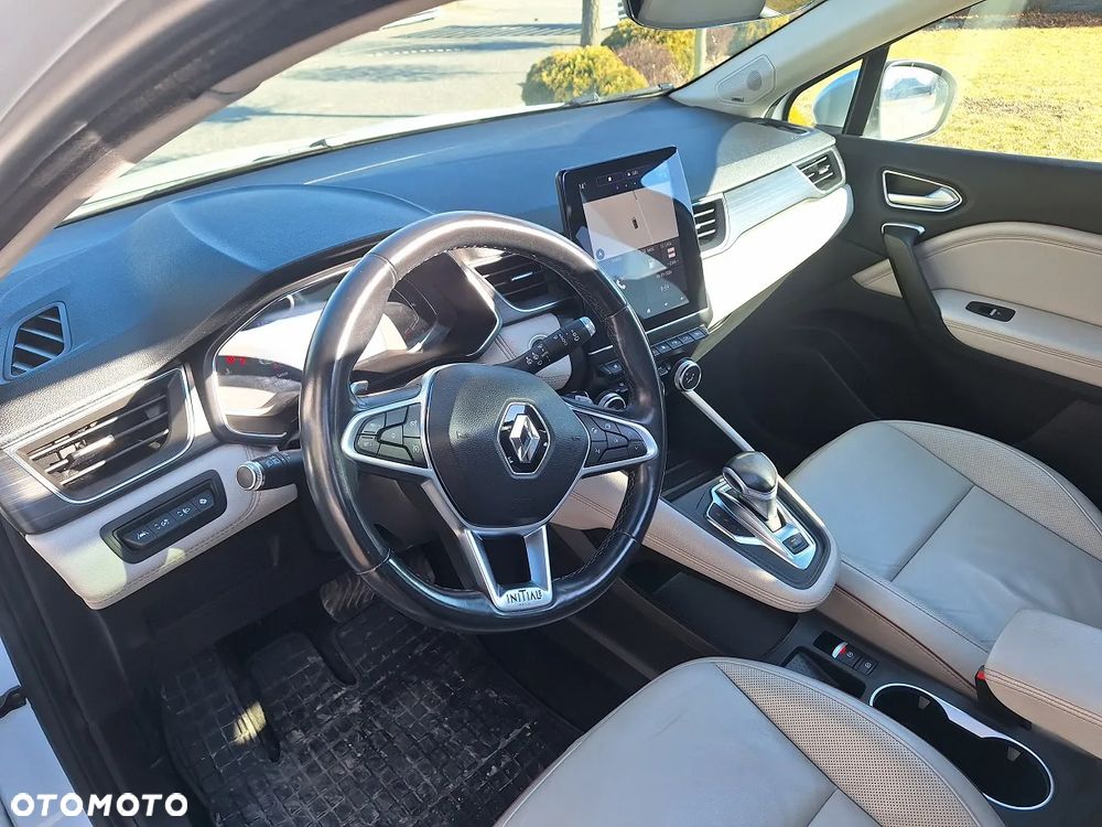 Renault Captur - 25