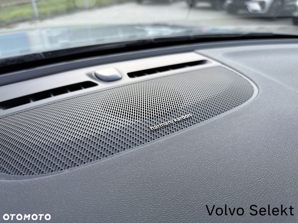 Volvo XC 40 - 27