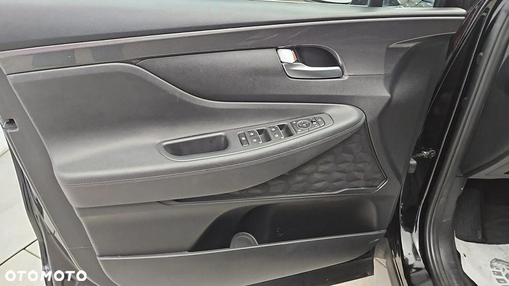 Hyundai Santa Fe - 10