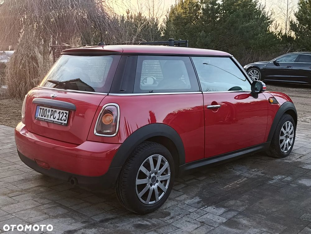 MINI ONE - 9