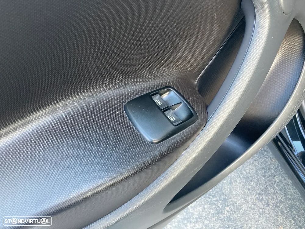 Smart ForFour EQ - 22