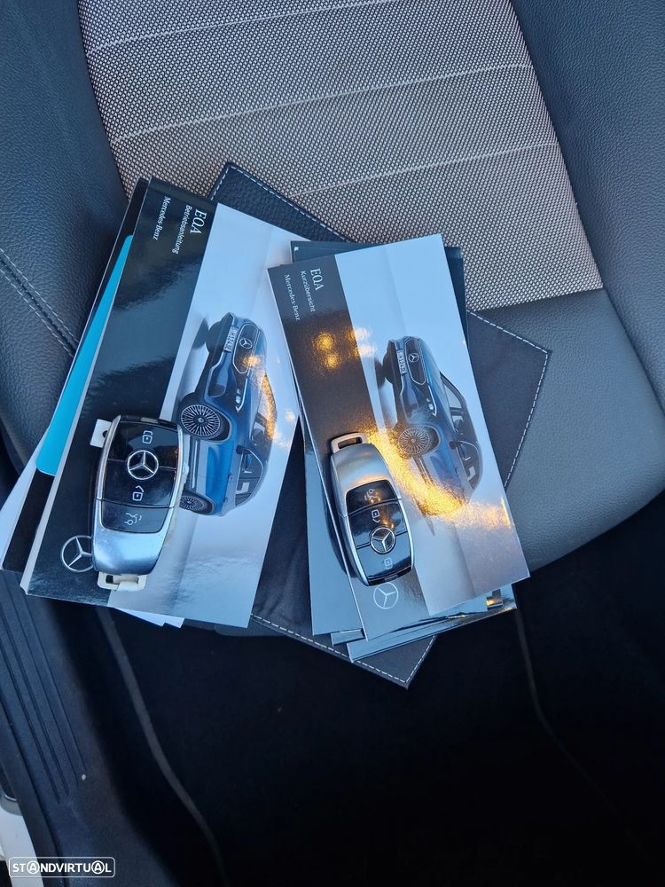 Mercedes-Benz EQA 250 - 28