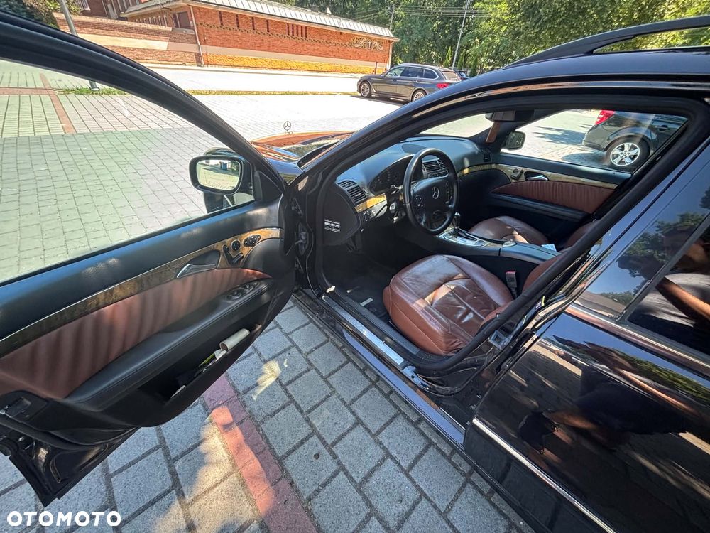 Mercedes-Benz Klasa E 280 CDI 4-Matic Avantgarde - 11