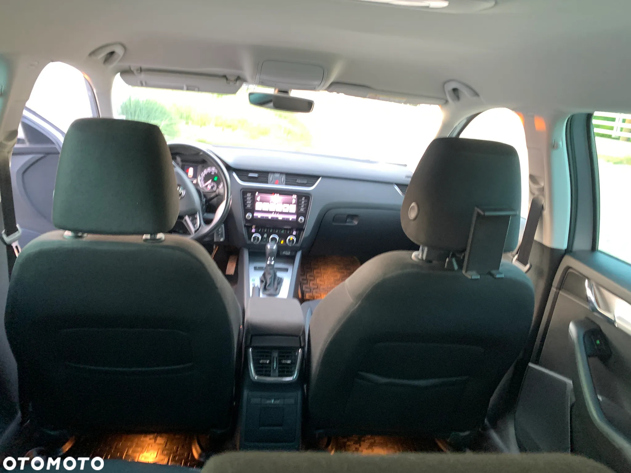 Skoda Octavia 2.0 TDI DSG Sportline - 17