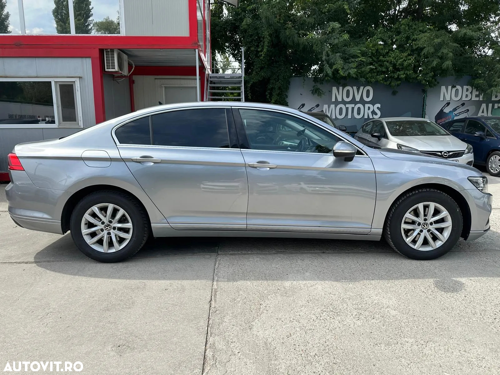 Volkswagen Passat Variant 2.0 TDI DSG Comfortline - 4