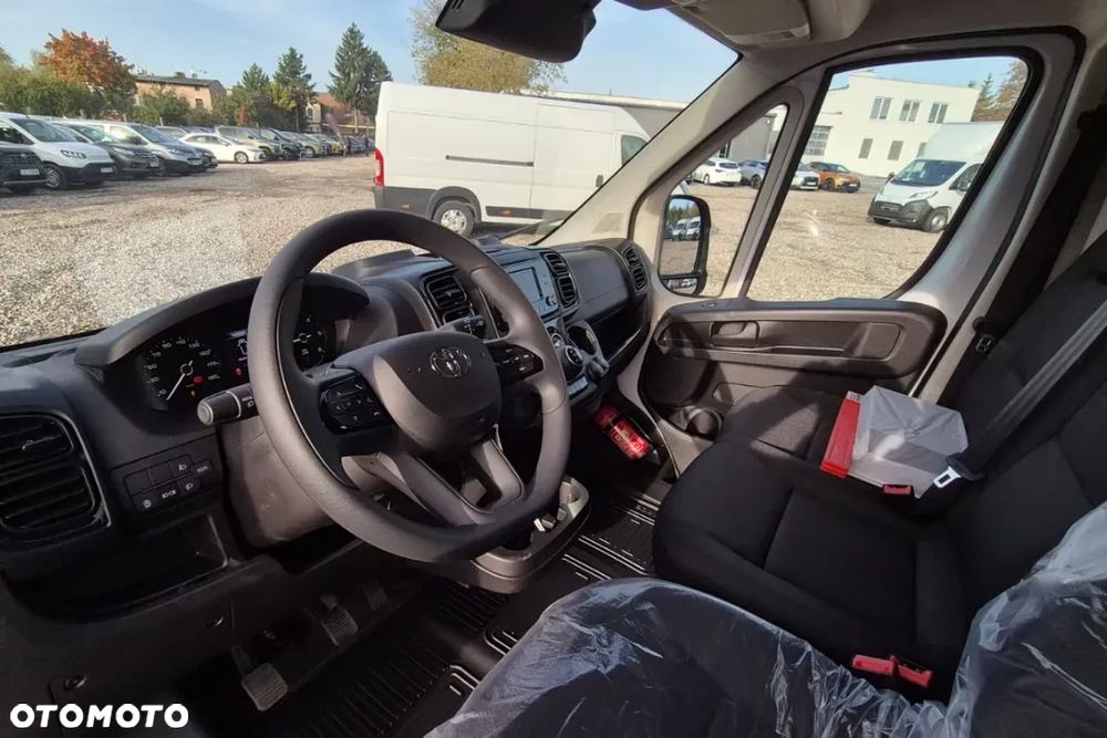 Toyota Proace Max - 11